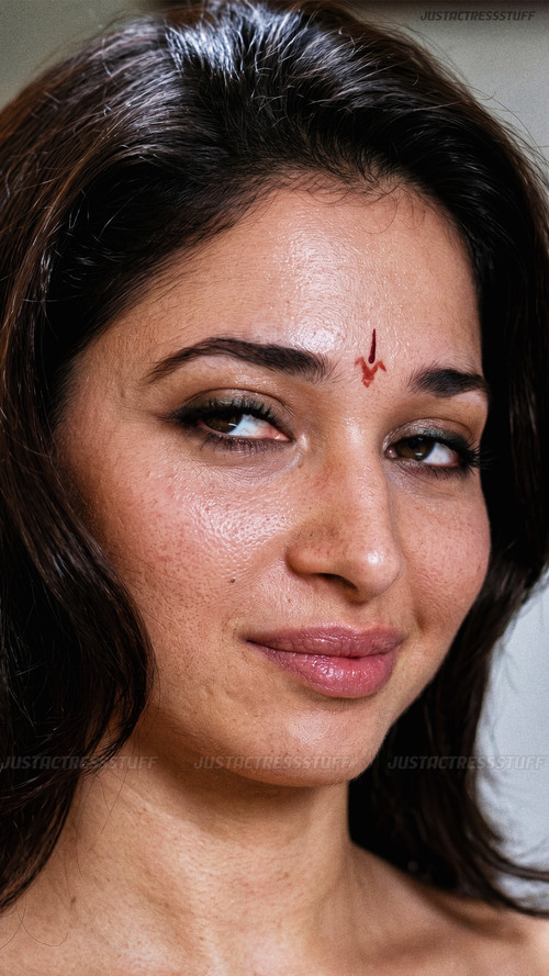 tamanna 67842435697602101.jpg