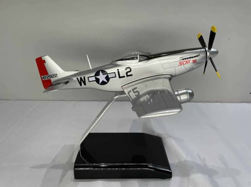 Model Airplane Collection Guide for Hobbyists and Aviation Fans.jpg