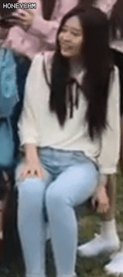 CPhQM5N.gif