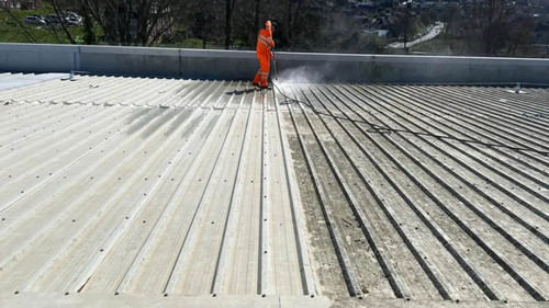 gutter cleaning christchurch.jpg