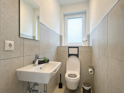 Bathroom Szene 2.jpg
