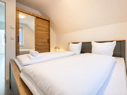 Bedroom 1 Szene 13.jpg