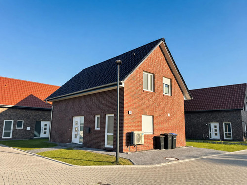 Exterior Szene 3.jpg