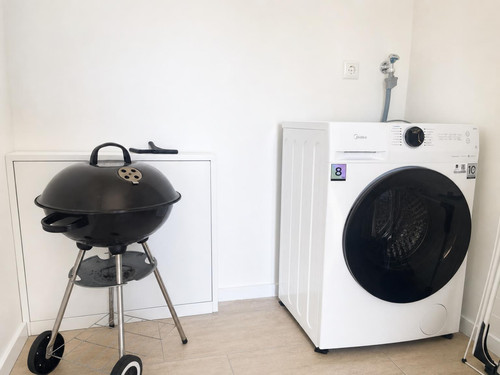 Laundry Room Szene 2.jpg