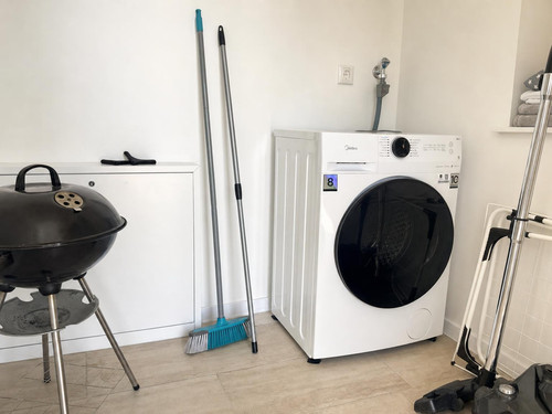 Laundry Room Szene 1.jpg