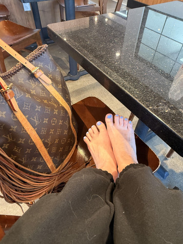 bakery feet treats.jpg