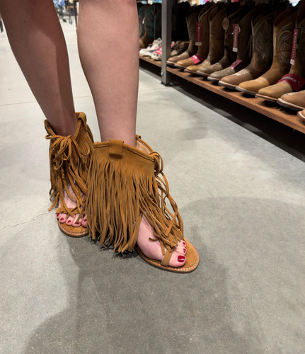peek a boots.jpg