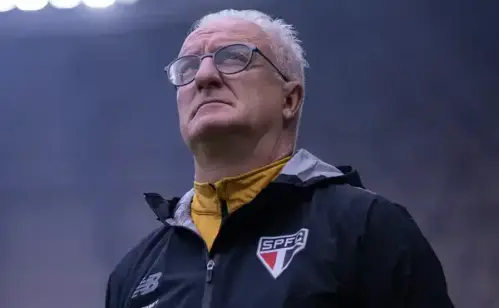 SUÉROU A ALTITUDE! Dorival elogia postura em La Paz após empate com o Bolívar