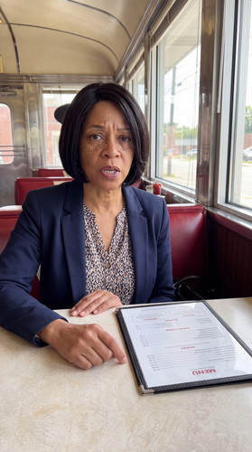 m18 31 renee diner.jpg