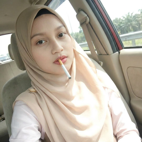 iza btg rokok2.png