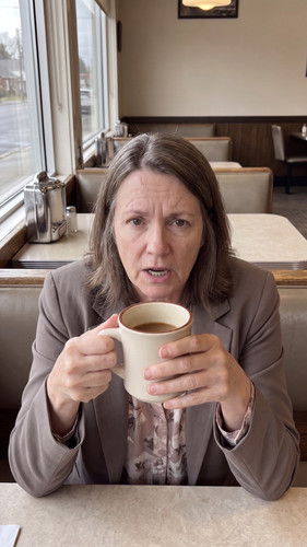 m15 25 diane diner.jpg