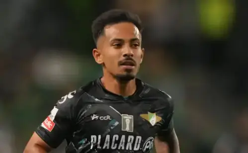 REFORÇO DA EUROPA! São Paulo mira meia do futebol português criado em base rival
