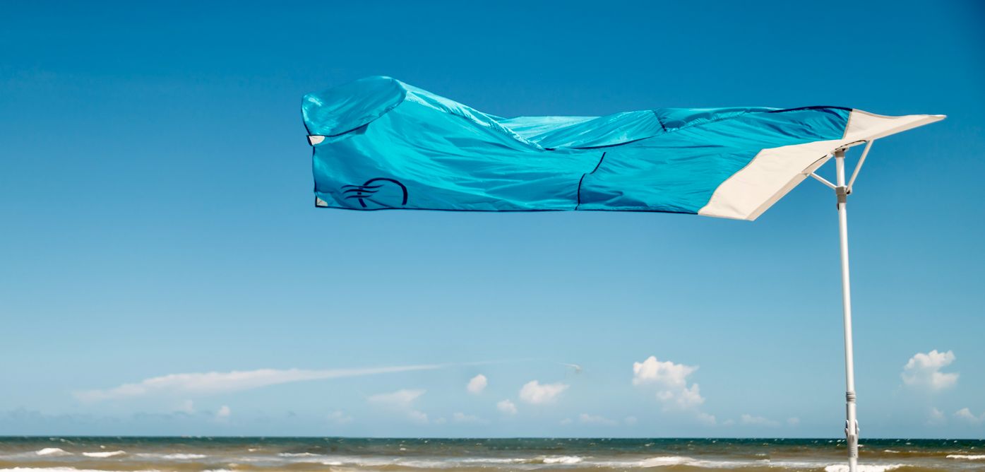 Solbello Beach Shade Review: An Easier Way to Stay Cool at the Beach