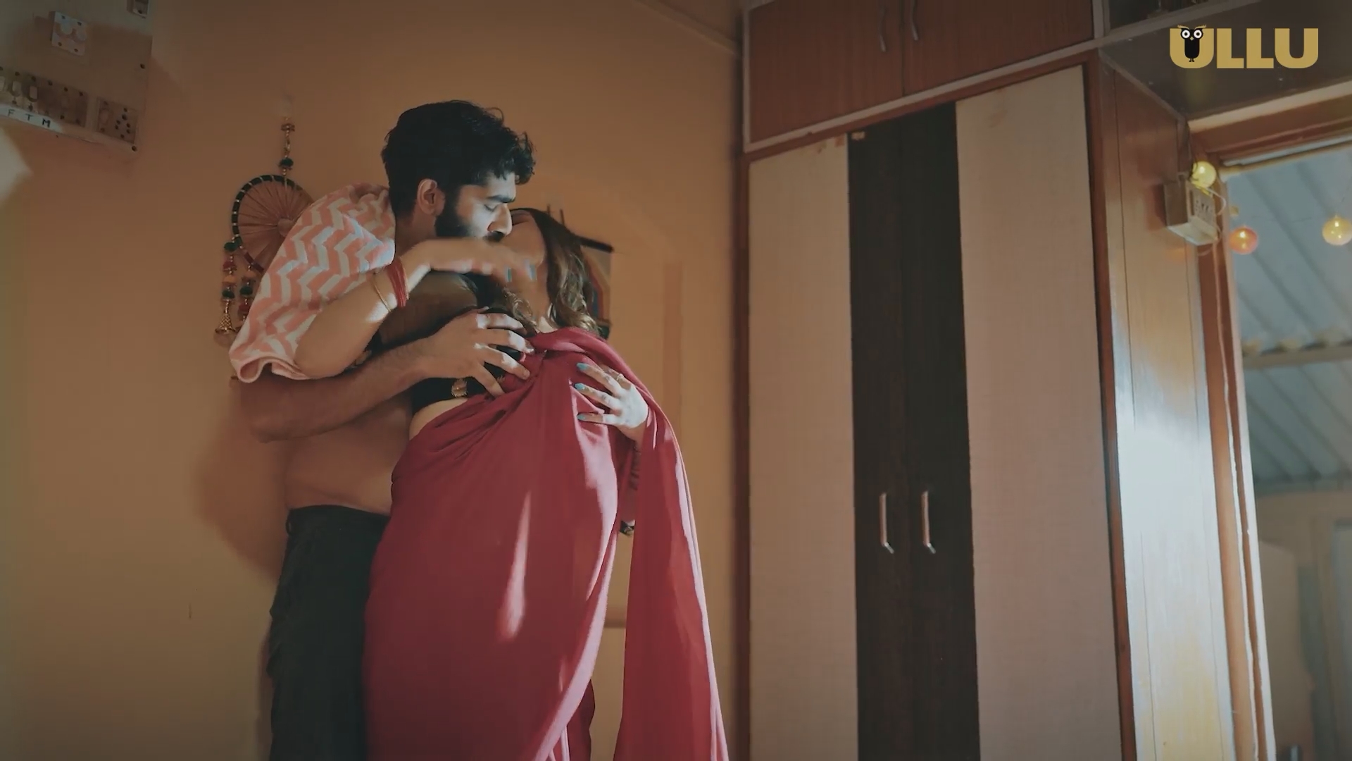 Mere Angane Mein Part 1 (2025) Ullu Originals Hindi Web Series 1080p WEB DL 1.9GB(1Filmy4Wap.Cloud).