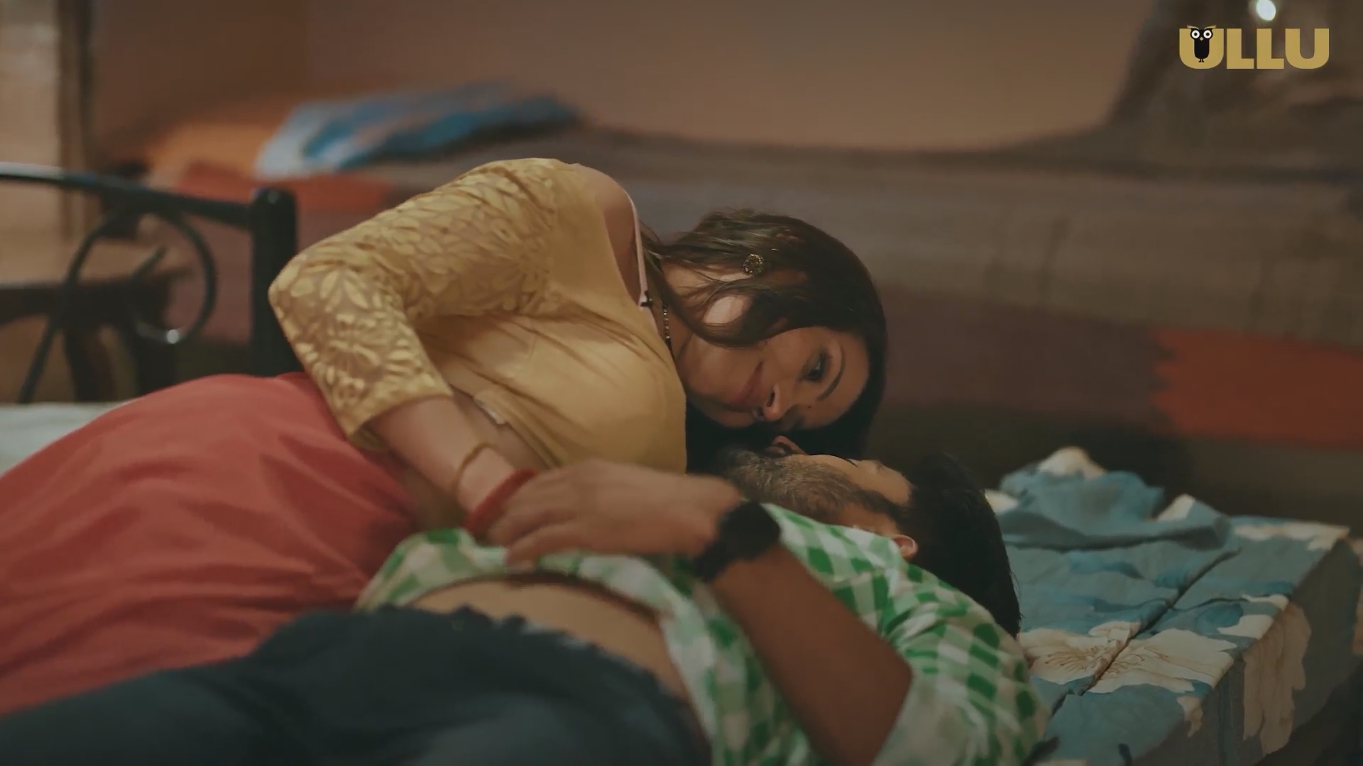 Mere Angane Mein Part 1 (2025) Ullu Originals Hindi Web Series 1080p WEB DL 1.9GB(1Filmy4Wap.Cloud).