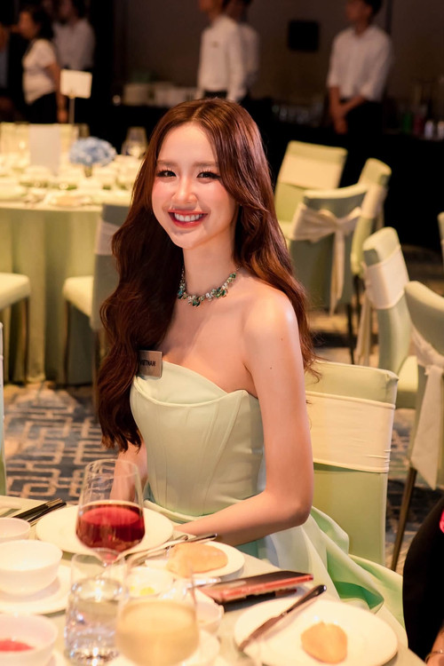 770610291 1472525751575845 7218823367205266130 n.jpg?stp=dst jpg tt6&cstp=mx1366x2048&ctp=s1366x2048.jpg