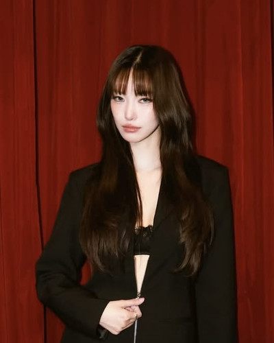 Jingjing Yu.jpg