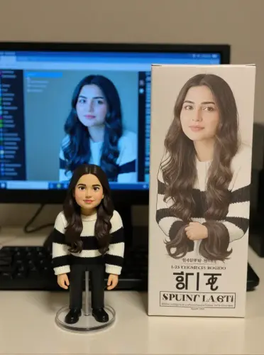 figurine02 1779995792161.webp