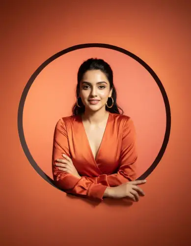 woman Circle Orange 1782584428002.webp
