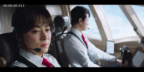 SS.Pilot.2024.720p.AMZN.WEB DL.DUAL.DDP2.0.H.264 11.jpg