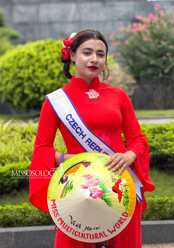 731417656 1471545401676041 8393500206793324351 n.jpg?stp=dst jpg tt6&cstp=mx1442x2048&ctp=s1442x2048.jpg