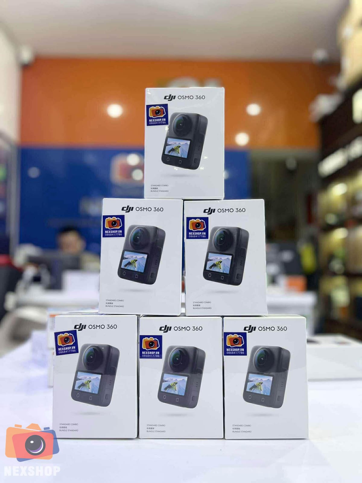 DJI Osmo 360 với màn hình cảm ứng trực quan, dễ sử dụng.