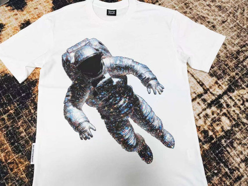 tshirt hi.jpg