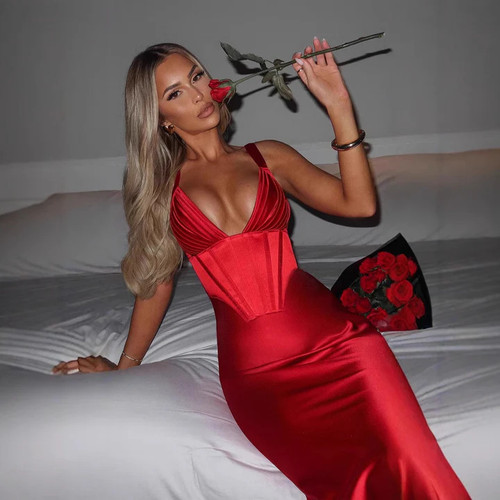 40% OFF Qorsage Shae Maxi Dress | Viral Summer Date Night Outfit in California.jpg