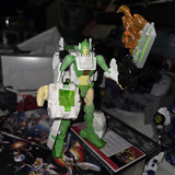 Transformes War For Cybertron Siege Greenlight Dazzlestrike Reissue Out In Canada 03