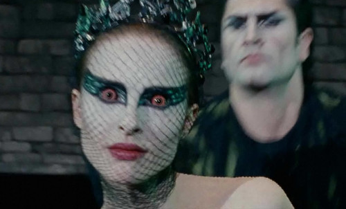 Ninabecomesblackswan.jpg