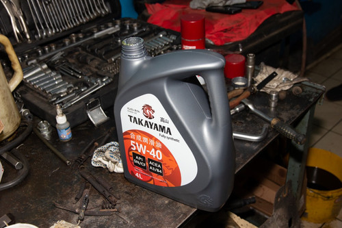takayama real garage 5w40.jpg