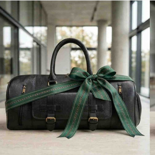 Bulk Travel Duffle Bags for Corporate Orders | AttreeStyle.jpg