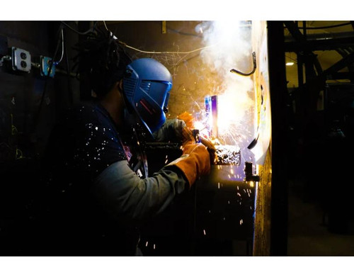 Welder At Philadelphia Technician Training Institute 768x512.jpg