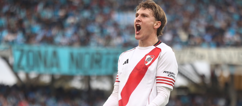 River Plate PLAY Photoroom.png