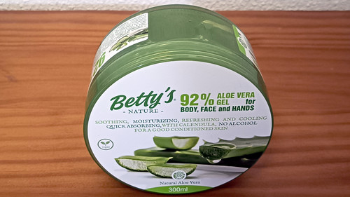 Betty's Nature 92% Aloe Vera gel.jpg
