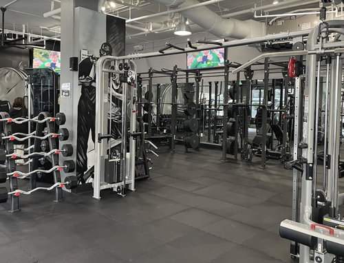 Pro Fit Training Gym strength and conditioning area in Seattle