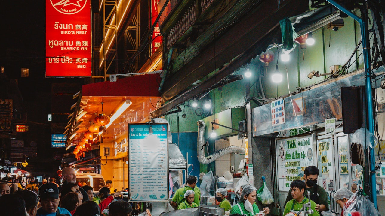 Hotels Near Hua Hin Night Market — Walking Distance to the Best Street Food