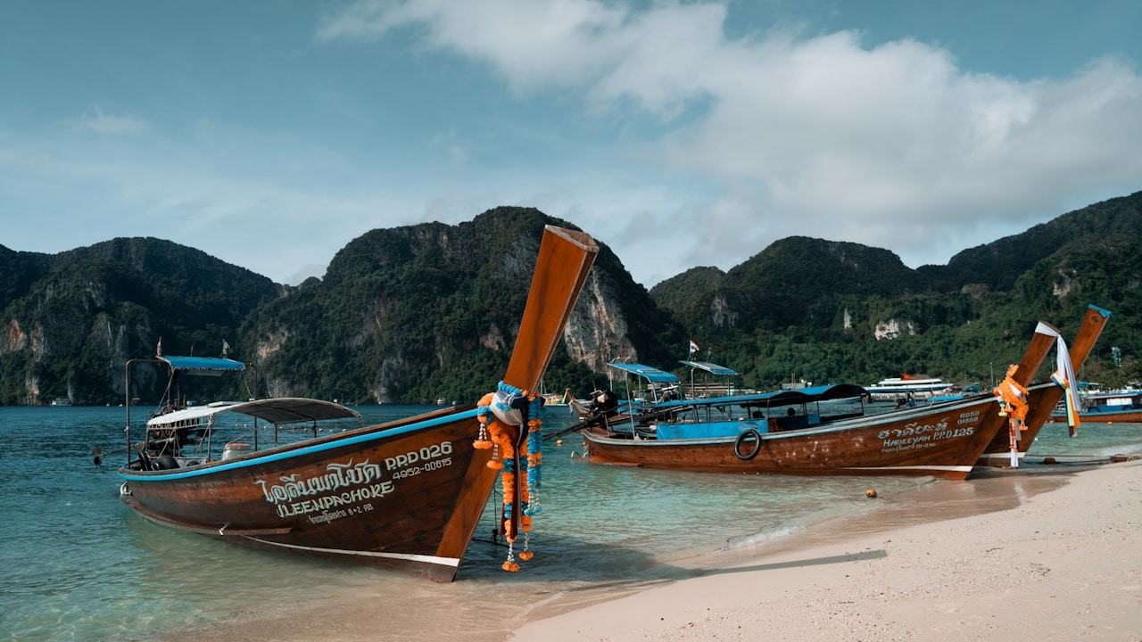 Ao Nang Hotels Krabi — Nightlife, Dining, and the Best Places to Stay