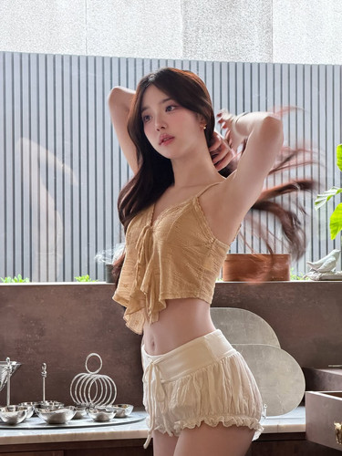 n.niniee 634b04b2ac9b4d18bb29429bf89c21d1.jpg