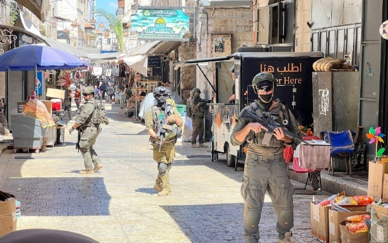🟨صور| من إقتحام قوات الاحتلال لباب الساحة وشارع النصر في البلدة القديمة وسط نابلس....