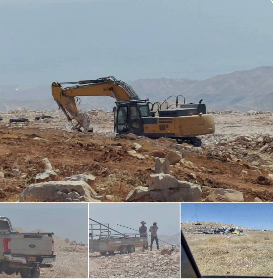 صور | عمليات حفر وتجريف تجري على أنقاض تجمع مغاير الدير البدوي شرقي رام الله...