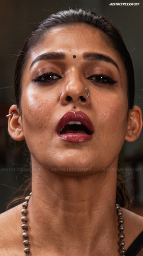 nayan 678567342203.jpg