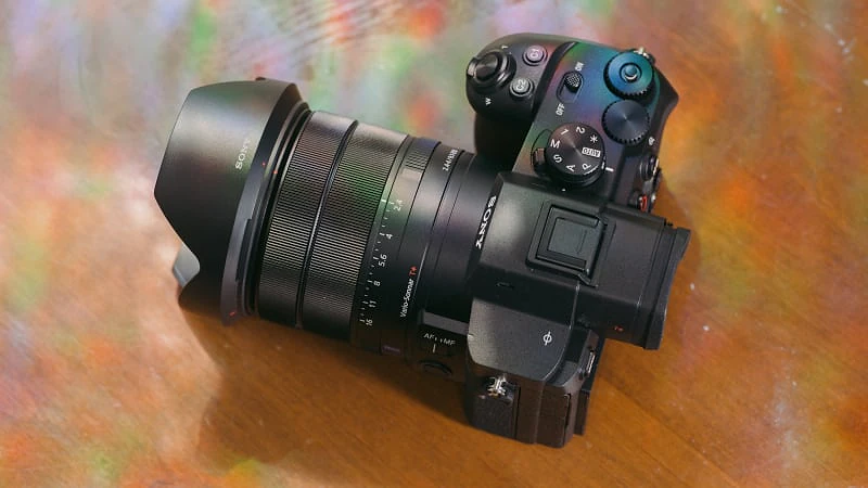 Sony RX10 V