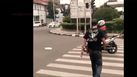 CUaOjx1.gif
