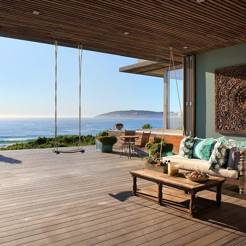 Best Beach Front Real Estate in Strandon.jpg