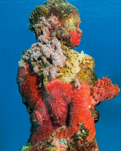 Stunning Underwater Sculpture Jason deCaires Taylor 69e210e3561ff jpeg 700.jpg