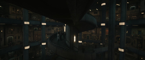 Silo.S03E01.Who.Are.You.2160p.ATVP.WEB DL.EN.DD+5.1.DoVi.HDR.H.265 NTb.mkv 20260703 105449.151.jpg