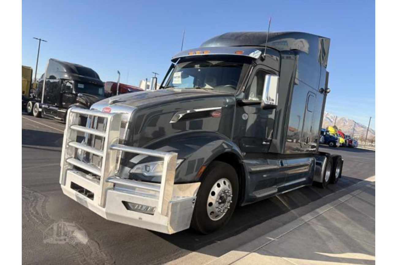 Peterbilt 579