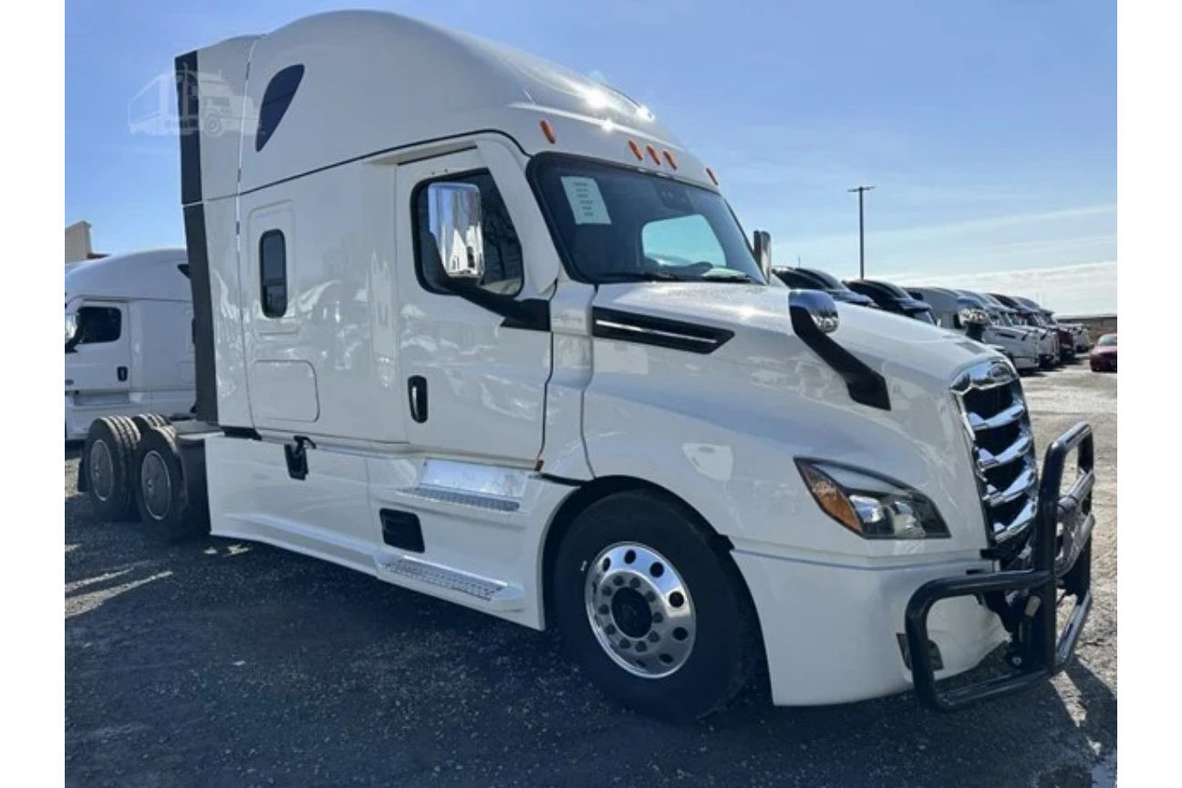 Freightliner Cascadia 126