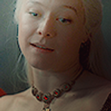 S01E10 The Black Queen 00 03 42.097